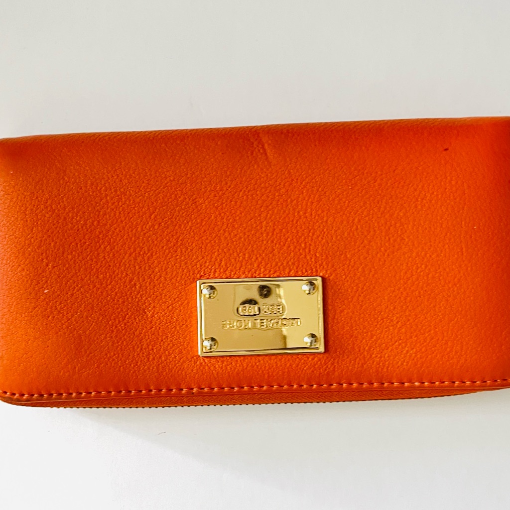 Preloved Michael Kors Wallet, Orange